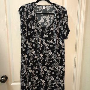 Old Navy T-shirt Dress size XL Black & White